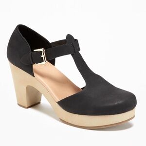 Old Navy T-Strap Clogs for Women